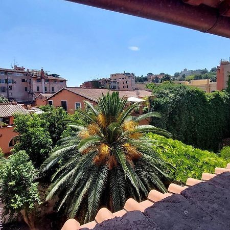 Youroom Corsini Rome Bagian luar foto