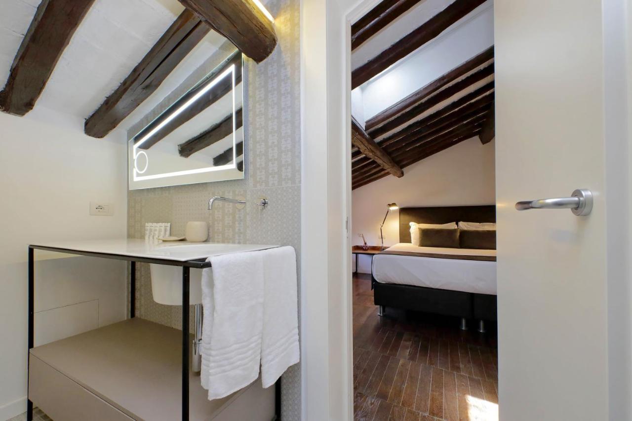 Youroom Corsini Rome Bagian luar foto