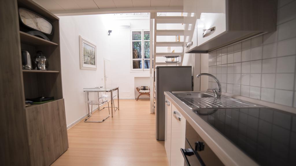 Youroom Corsini Rome Bagian luar foto